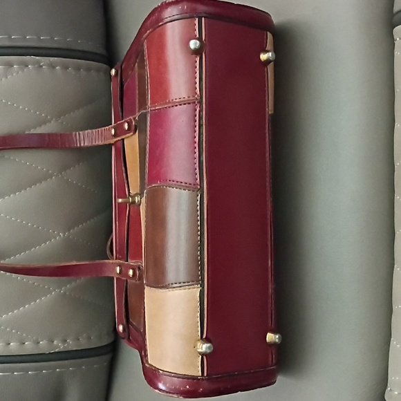 Vintage 70s Burlington Patchwork Leather Handbag - Picture 7 of 9